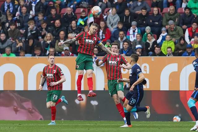 火车占座风波：付钱并非就能霸占公共座位